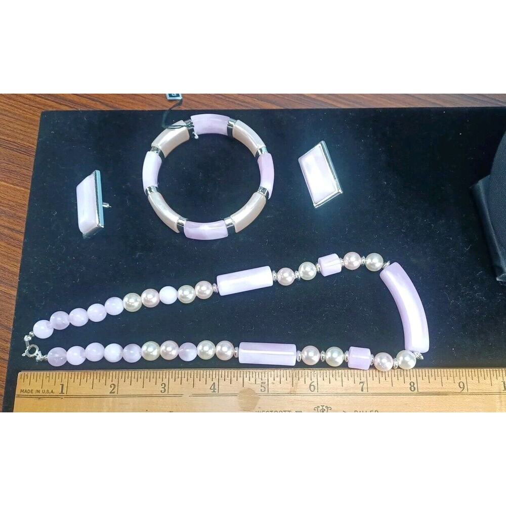 Vintage Genuine Lucite Pink White & Silver Toned Set Necklace,Bracelet & Earring - Picture 7 of 9